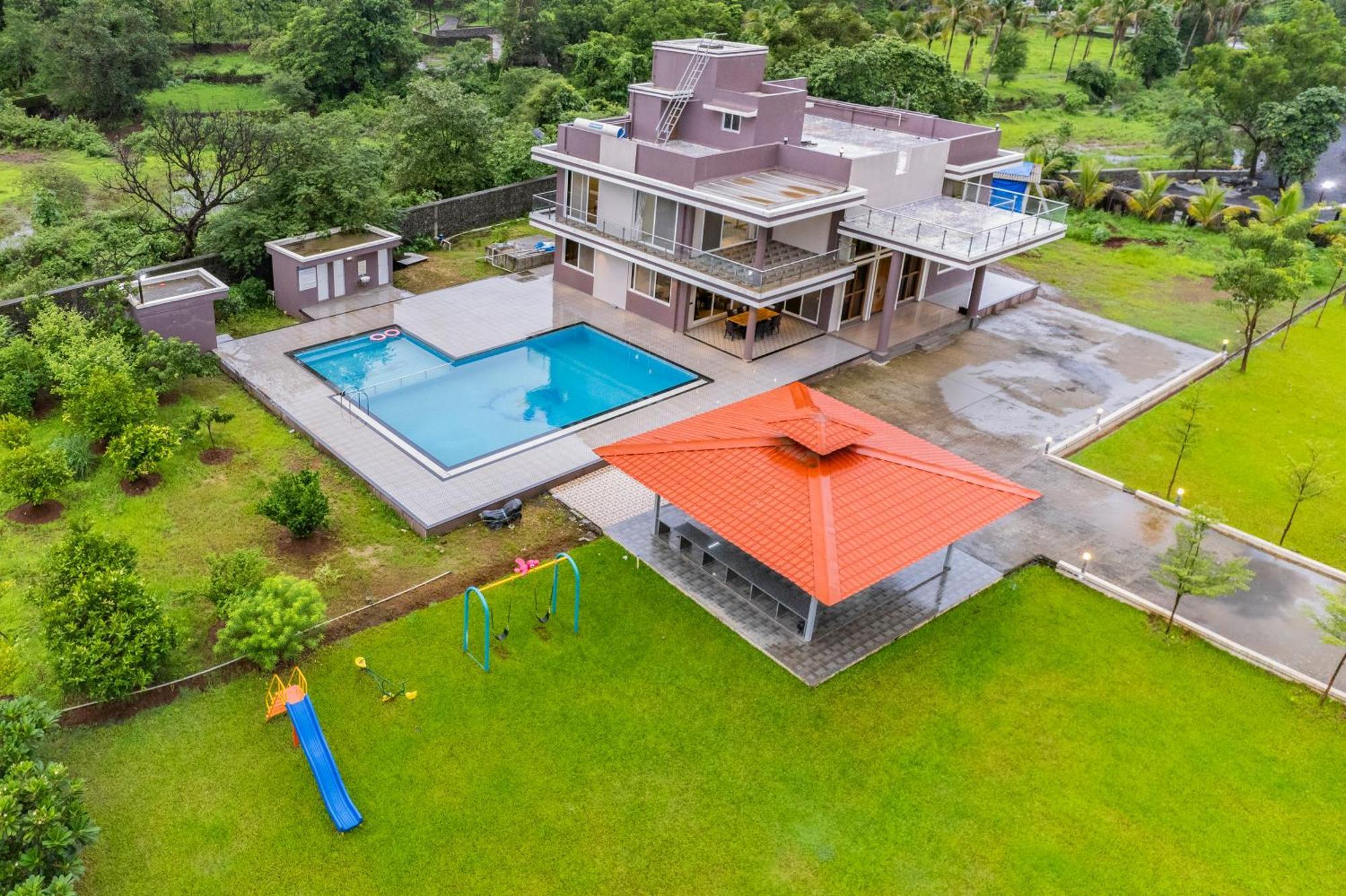 Stayscape Shreeji Farms 4Bhk Karjat Esterno foto