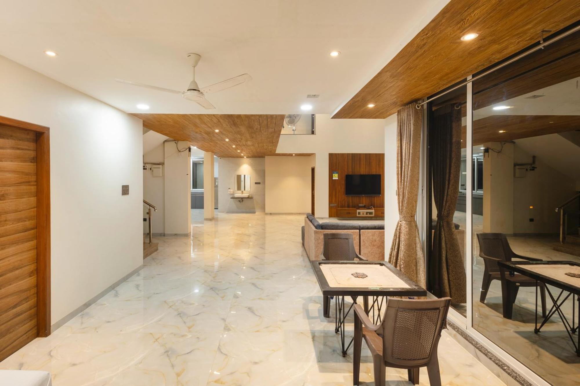 Stayscape Shreeji Farms 4Bhk Karjat Esterno foto