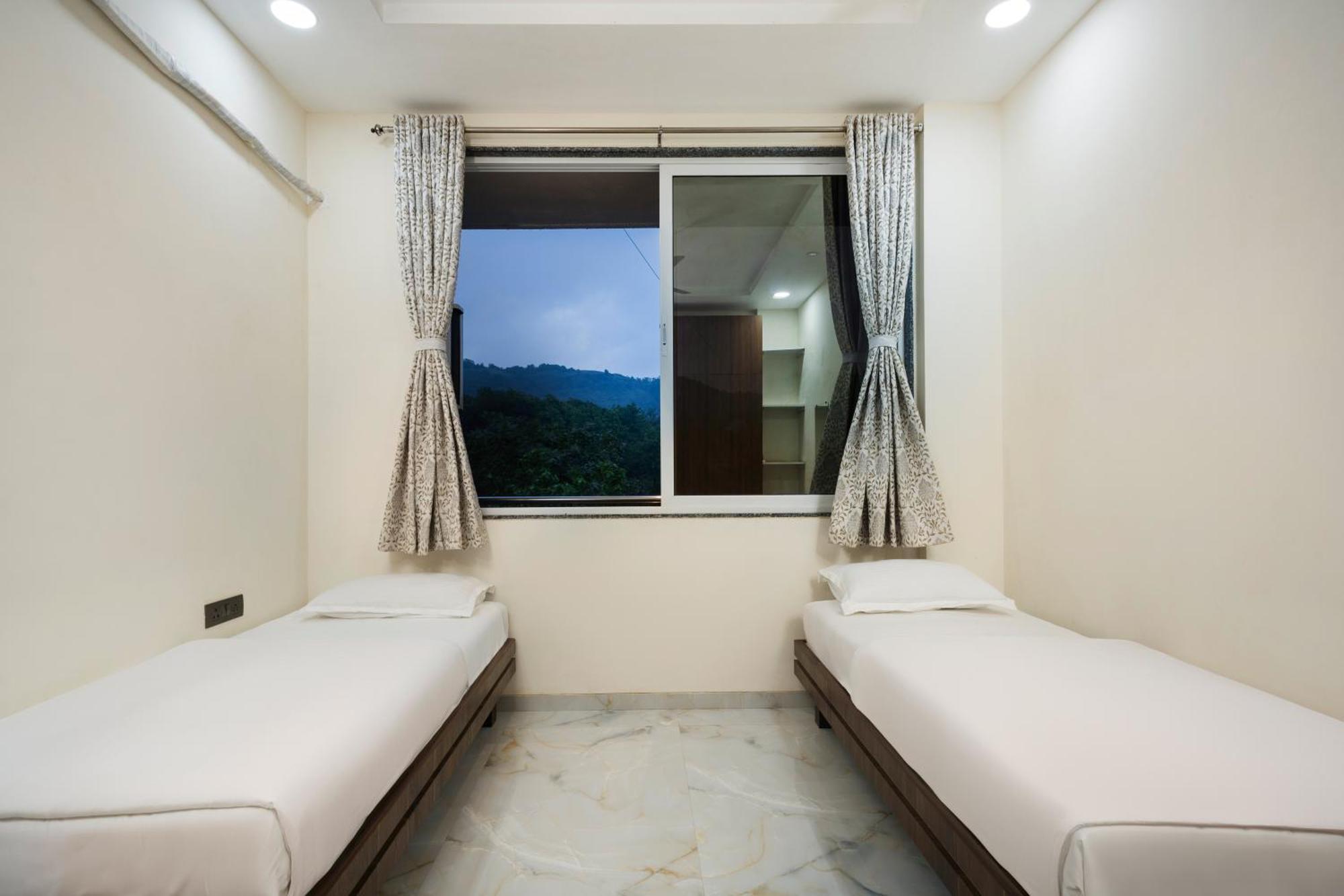 Stayscape Shreeji Farms 4Bhk Karjat Esterno foto