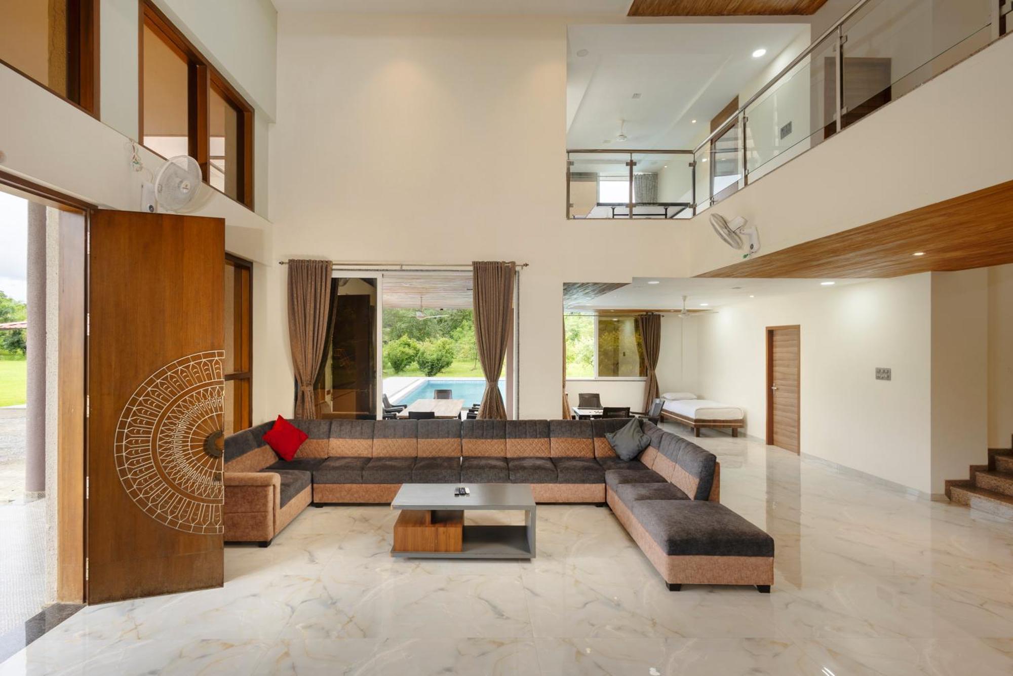 Stayscape Shreeji Farms 4Bhk Karjat Esterno foto